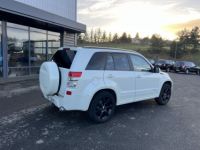 Suzuki Grand Vitara 3.2 L V6 233 CV Luxe - <small></small> 20.700 € <small></small> - #8