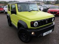 Suzuki Jimny III VVT 102 CV PRIVILEGE ESSENCE 4X4 CLIM RÉGULATEUR USB BLUETOOTH TVA=22492 E HT - <small></small> 26.990 € <small>TTC</small> - #1