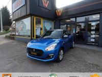 Suzuki Swift 1.2 DUALJET 90CH PRIVILEGE + CARPLAY SIEGES AV CHAUFFANTS CAMERA RECUL - <small></small> 9.989 € <small>TTC</small> - #1