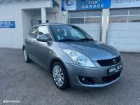 Suzuki Swift 1.2 VVT 94ch GLX 5p 1er Main - <small></small> 8.790 € <small>TTC</small> - #2