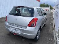 Suzuki Swift 1.3 DDIS - <small></small> 3.490 € <small>TTC</small> - #6