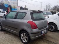 Suzuki Swift 1.3 VVT 92 GLX BVR - <small></small> 6.900 € <small>TTC</small> - #11