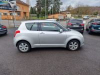 Suzuki Swift 1.3 VVT-I 100cv - <small></small> 3.990 € <small>TTC</small> - #8