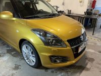 Suzuki Swift 1.6 VVT 136 CV SPORT / 1E MAIN / 57600KM / 5P / SUIVI FULL / GITE 12 MOIS - <small></small> 12.990 € <small>TTC</small> - #12