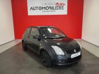 Suzuki Swift III 3 portes 1.3 i 93cv GLX - <small></small> 7.090 € <small>TTC</small> - #1