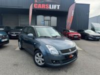 Suzuki Swift III 5 portes 1.3 i 16V 93 cv , MOTEUR A CHAINE SUIVI JOUR-GARANTIE - <small></small> 5.990 € <small>TTC</small> - #1