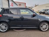 Suzuki Swift SPORT 1.6 VVT 136 CV / 2E MAIN / 2016 / 61700KM / 5P / SUIVI FULL / GTIE 12 MOIS - <small></small> 12.990 € <small>TTC</small> - #12