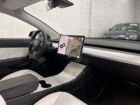 Tesla Model 3 Dual Motor AWD 398 CH Long-Range Première main - <small></small> 24.990 € <small>TTC</small> - #15