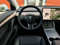 Tesla Model 3 Performance 534 Dual Motors Autopilot Toit pano Garantie 2030 - <small></small> 38.980 € <small>TTC</small> - #9