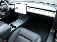 Tesla Model 3 SR + 325 Ch - <small></small> 28.990 € <small>TTC</small> - #16