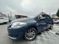 Toyota Auris 126 D-4D LUNA 5P - <small></small> 3.490 € <small>TTC</small> - #1