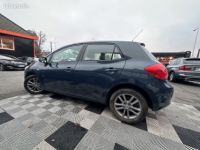 Toyota Auris 126 D-4D LUNA 5P - <small></small> 3.490 € <small>TTC</small> - #9