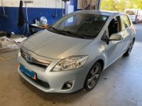 Toyota Auris 1.8 100CV HYBRID TRAVEL / 1E MAIN / HYBRIDE / GARANTIE 12 MOIS / - <small></small> 11.490 € <small>TTC</small> - #1