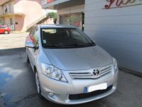 Toyota Auris D4D 126 DYNAMIQUE Gris - <small></small> 9.000 € <small>TTC</small> - #1