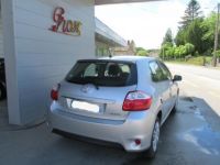 Toyota Auris D4D 126 DYNAMIQUE Gris - <small></small> 9.000 € <small>TTC</small> - #3