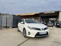 Toyota Auris HSD 136h Feel - <small></small> 9.352 € <small>TTC</small> - #1