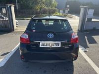 Toyota Auris HSD 136h Millenium 17 5p - <small></small> 11.990 € <small>TTC</small> - #5