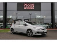 Toyota Auris Hybride 136h - BV CVT 2017 II 2013 BERLINE Collection PHASE 2 - <small></small> 17.490 € <small>TTC</small> - #1