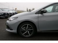 Toyota Auris Hybride 136h - BV CVT 2017 II 2013 BERLINE Collection PHASE 2 - <small></small> 17.490 € <small>TTC</small> - #13