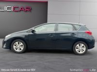 Toyota Auris Hybride 136h Dynamic - <small></small> 11.990 € <small>TTC</small> - #4