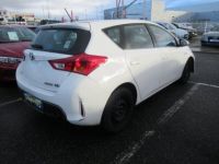 Toyota Auris Hybride 136h Dynamic - <small></small> 9.990 € <small>TTC</small> - #4