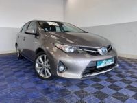 Toyota Auris Hybride 136h Dynamic - <small></small> 9.990 € <small>TTC</small> - #1