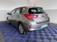 Toyota Auris Hybride 136h Dynamic - <small></small> 9.990 € <small>TTC</small> - #2