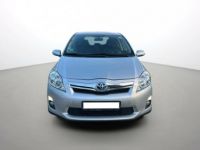 Toyota Auris Hybride 136h dynamique 17 - <small></small> 9.990 € <small>TTC</small> - #10