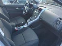 Toyota Auris Hybride 136h dynamique - <small></small> 9.990 € <small>TTC</small> - #6