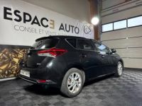 Toyota Auris Hybride 136h Executive - <small></small> 17.490 € <small>TTC</small> - #5