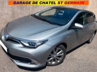 Toyota Auris II HSD 136 ch Executive Toit panoramique Skyview- Camera de recul- Sièges chauffants- Entretien complet - <small></small> 14.490 € <small>TTC</small> - #1