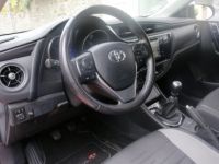 Toyota Auris Ph.II 1.6 D-4D 112 Dynamic (Caméra de recul, GPS, Bluetooth) - <small></small> 9.990 € <small>TTC</small> - #17