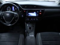 Toyota Auris Touring 1.8 HYBRIDE 136H Sport - <small></small> 9.990 € <small>TTC</small> - #9