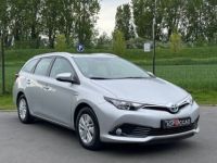 Toyota Auris Touring Sports HSD 136H DYNAMIC BUSINESS 92.000KM 1ERE MAIN - <small></small> 15.990 € <small>TTC</small> - #2