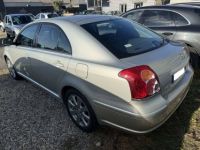 Toyota Avensis II 126 D-4D Techno 5p - <small></small> 7.990 € <small>TTC</small> - #3