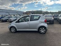 Toyota Aygo 1.0 VVT-I 68CH 5P - <small></small> 2.499 € <small>TTC</small> - #8