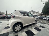 Toyota Aygo 1.0 VVT-I 68CH CONNECT 5P - <small></small> 4.490 € <small>TTC</small> - #3