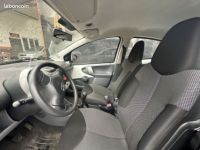 Toyota Aygo 1.0 VVT-I 68CH CONNECT 5P - <small></small> 4.490 € <small>TTC</small> - #4