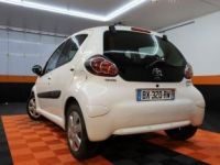 Toyota Aygo 1.0 VVT-I 68CH CONNECT MMT 5P - <small></small> 7.990 € <small>TTC</small> - #4