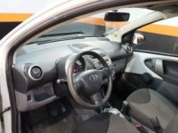 Toyota Aygo 1.0 VVT-I 68CH CONNECT MMT 5P - <small></small> 7.990 € <small>TTC</small> - #11