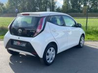 Toyota Aygo 1.0 VVT-I 69CH X-CLUSIV X-SHIFT 5P - <small></small> 8.490 € <small>TTC</small> - #4