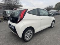 Toyota Aygo 1.0 VVT-i II x-play PHASE 2 - <small></small> 8.990 € <small>TTC</small> - #16