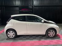 Toyota Aygo 1.0 vvt-i x-play - <small></small> 6.990 € <small>TTC</small> - #3