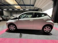 Toyota Aygo 1.0 vvt-i x-play - <small></small> 6.990 € <small>TTC</small> - #7