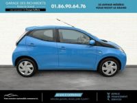 Toyota Aygo 1.0 VVT-i x-shift x-play - <small></small> 10.490 € <small>TTC</small> - #4