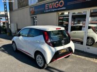 Toyota Aygo 1.0 VVTI 70 X-PLAY FAIBLE KILOMETRAGE GARANTIE CONSTRUCTEUR - <small></small> 9.990 € <small>TTC</small> - #3