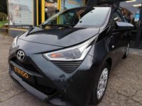 Toyota Aygo 1.0 VVTI 70CH X-PLAY + CARPLAY CAMERA RECUL - <small></small> 8.989 € <small>TTC</small> - #2