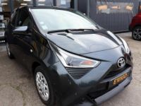 Toyota Aygo 1.0 VVTI 70CH X-PLAY + CARPLAY CAMERA RECUL - <small></small> 8.989 € <small>TTC</small> - #8