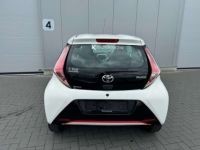 Toyota Aygo 1.0i VVT-i x-play -CLIM CRUISE -CAMERA -GARANTIE - <small></small> 8.990 € <small>TTC</small> - #5