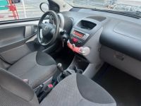 Toyota Aygo 1.4 D 54CH CONFORT 5P - <small></small> 5.990 € <small>TTC</small> - #10